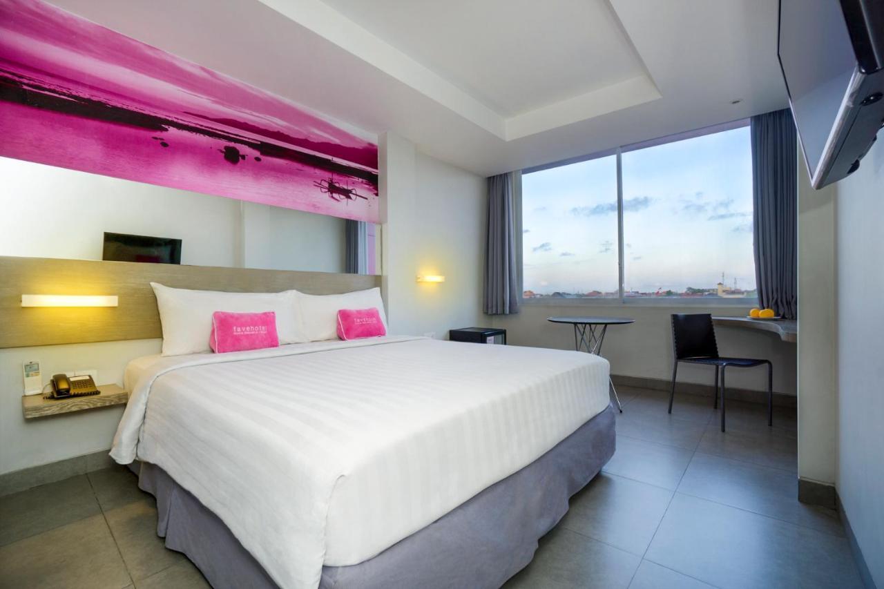 Favehotel Kuta Square Szoba fotó